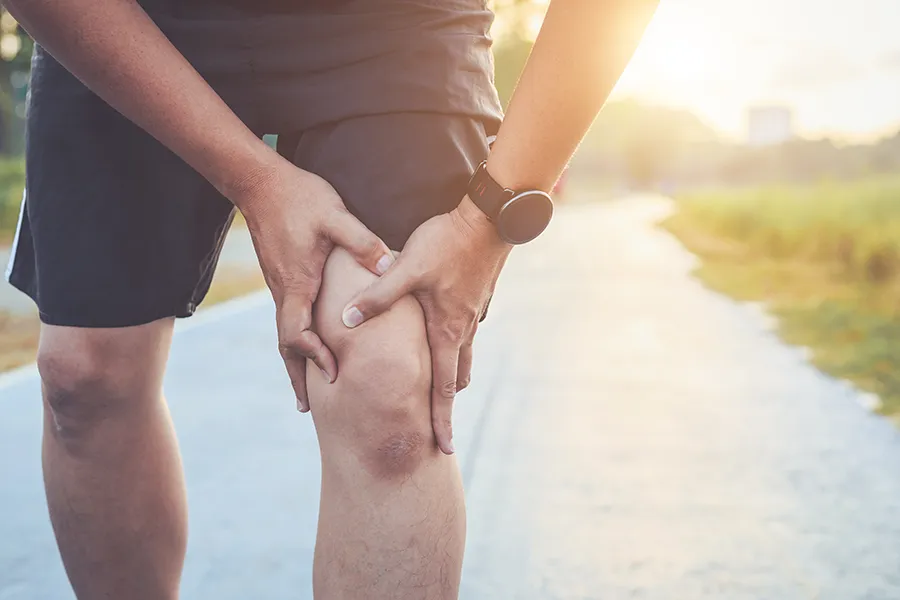 How is platelet rich plasma used in pain management treatments?